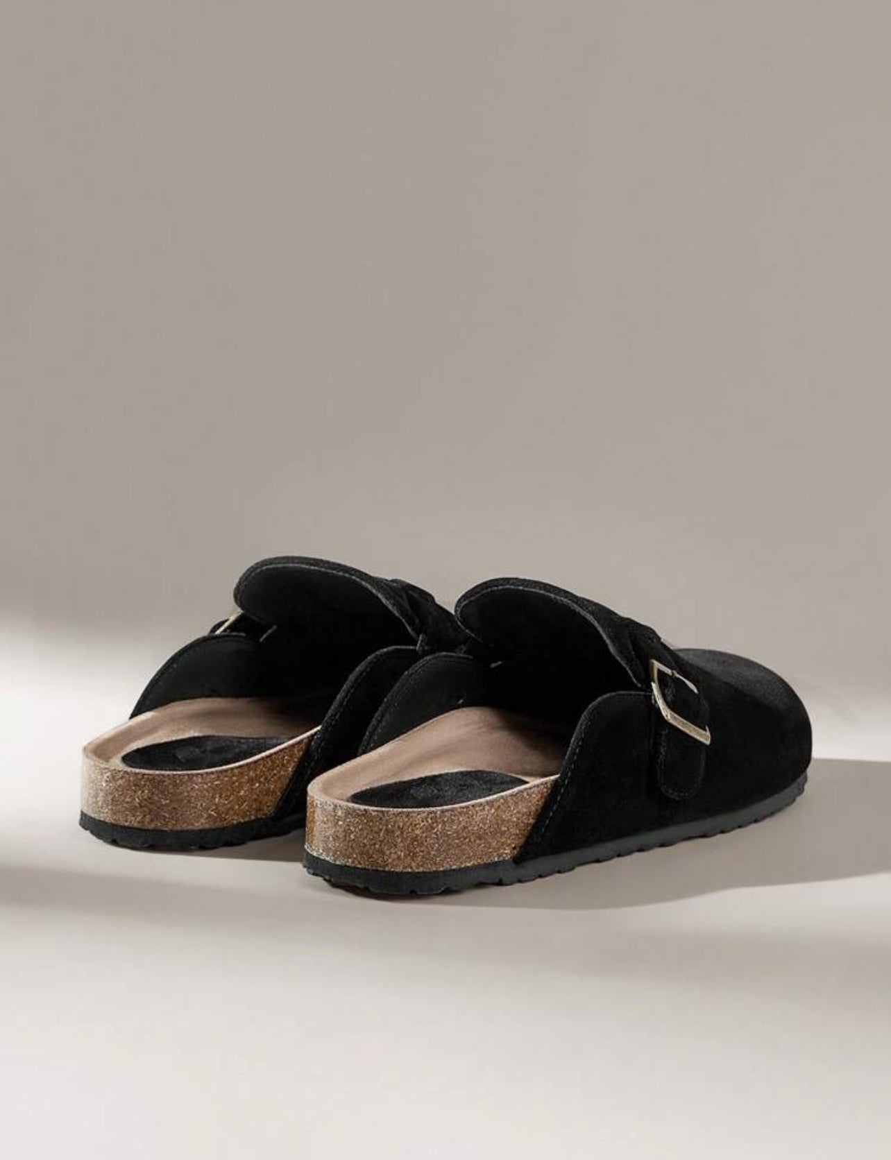 NUMA DARK BAREFOOT MINIMALIST SHOE